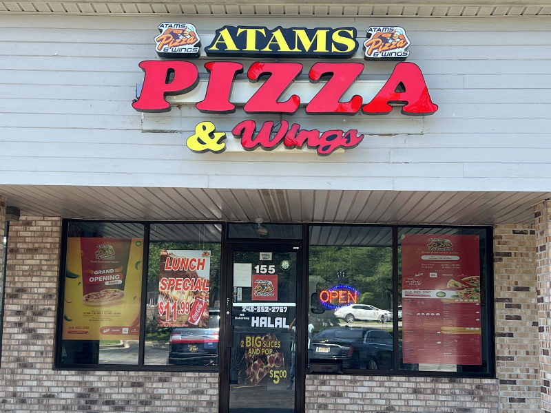 Atams Pizza & Wings in Rochester Hills