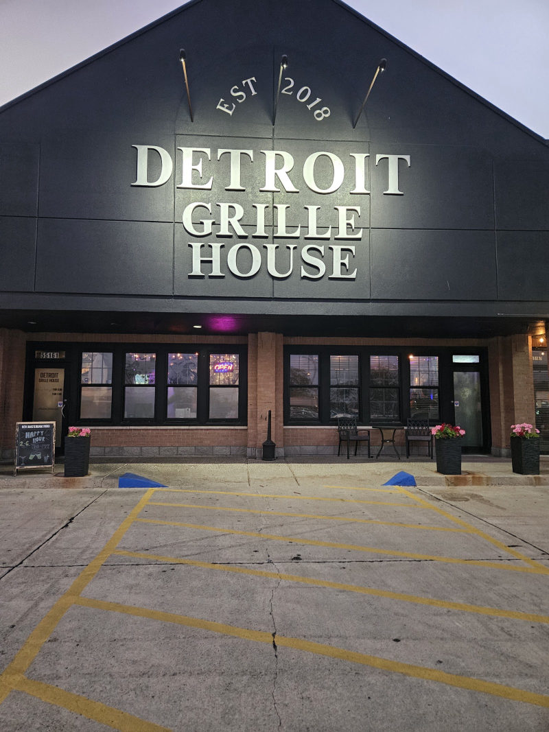 Detroit Grille House in Shelby Township