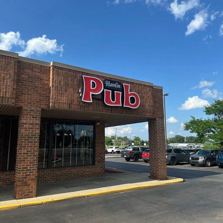 Hamlin Pub in Rochester Hills